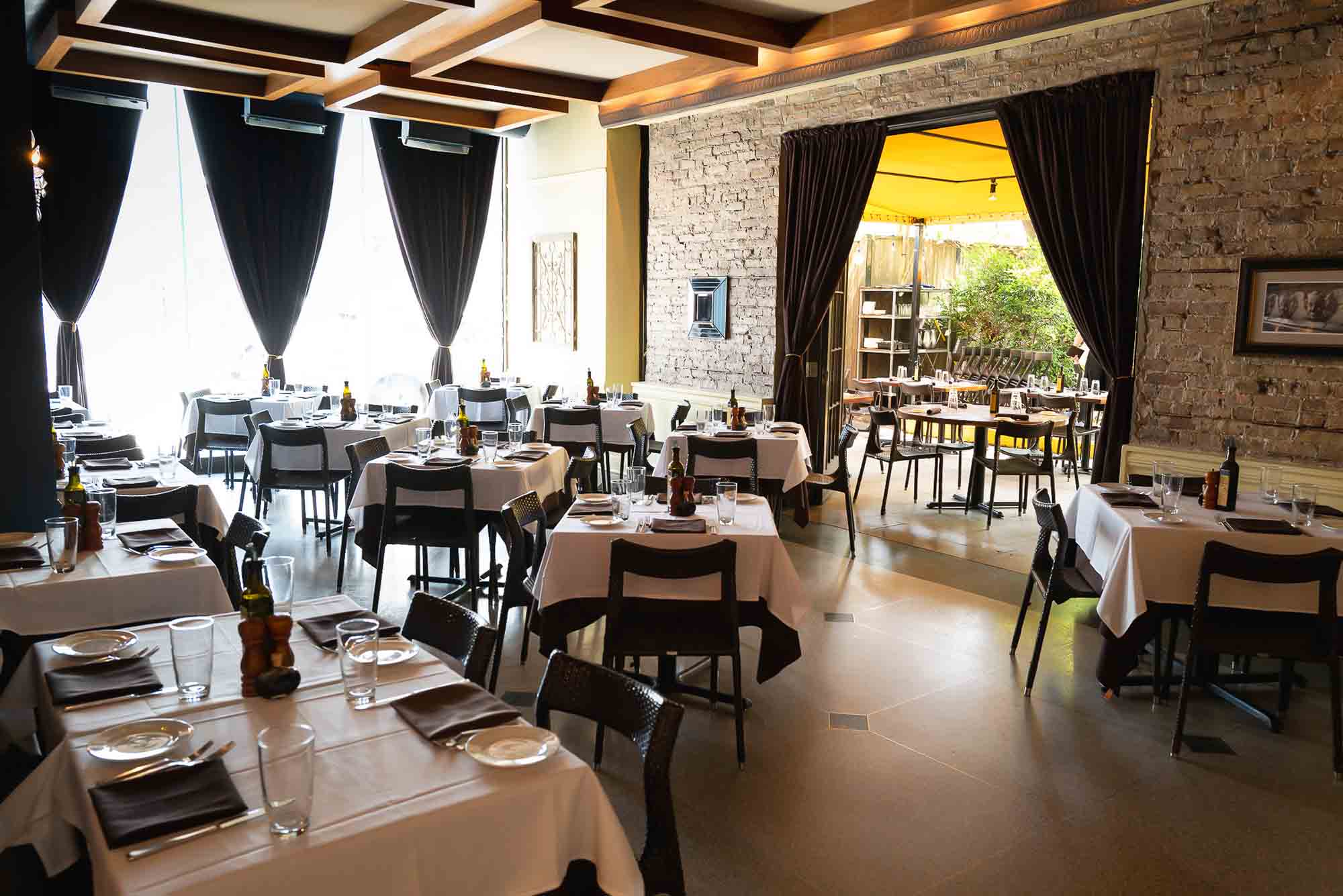 Piccolo Sogno Dining Room